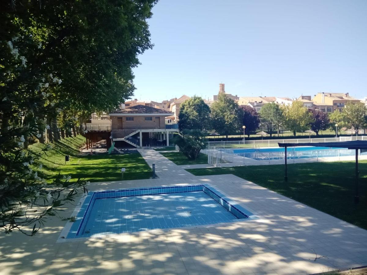 Casa Rural La Pinta- Sendaviva Y Bardenas Villafranca Exterior photo